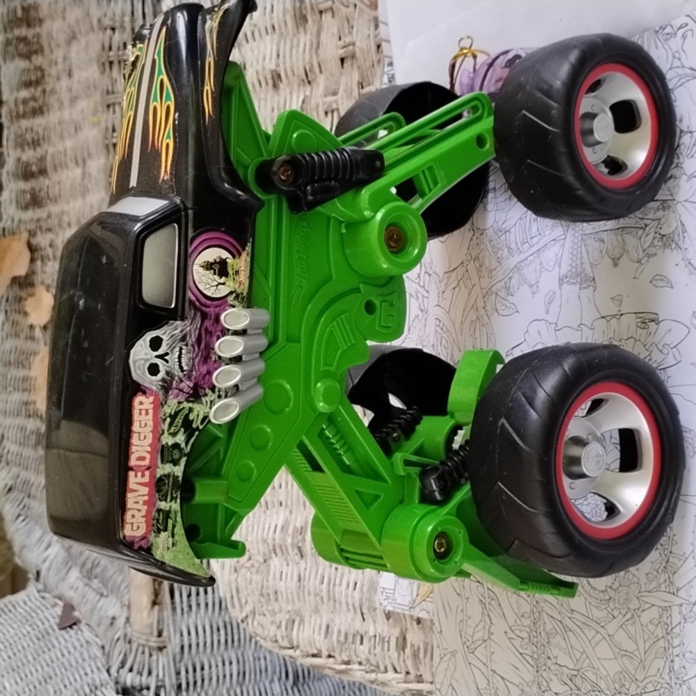 Monster Truck Grave Digger Toy - Green and Black